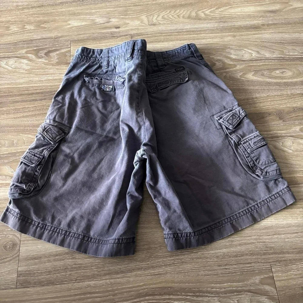 Vintage Y2K/2000s Baggy Faded Grey Skater Cargo Shorts! Size 40